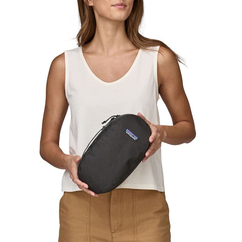 Neceser-Black-Hole-Cube-Chico-Negro-Patagonia
